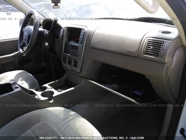 1FMZU73K25ZA11291 - 2005 FORD EXPLORER XLT/XLT SPORT/NBX 白色 照片 5