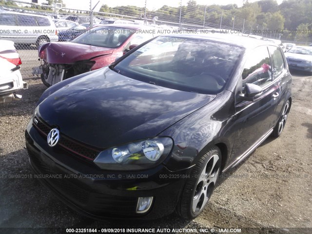 WVWEV7AJ1DW090057 - 2013 VOLKSWAGEN GTI BLACK photo 2