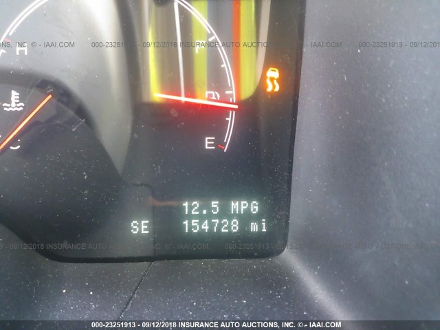 5LMFU27R64LJ12247 - 2004 LINCOLN NAVIGATOR Czarny zdjęcie 7