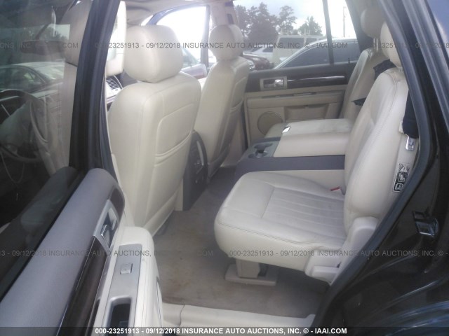 5LMFU27R64LJ12247 - 2004 LINCOLN NAVIGATOR Czarny zdjęcie 8