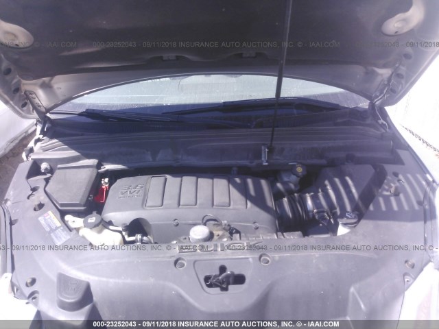 5GAKVCED6BJ300311 - 2011 BUICK ENCLAVE CXL 银色 照片 10