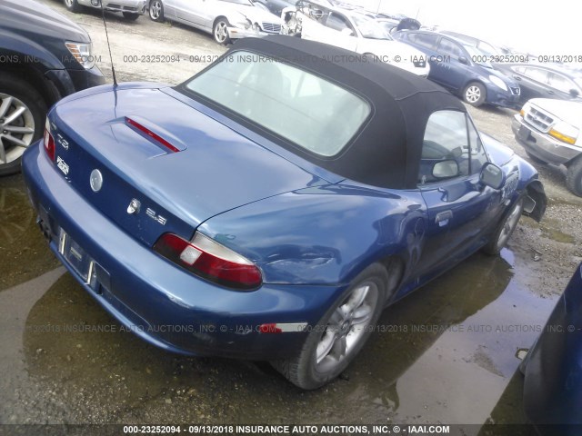 WBACH9343YLF88432 - 2000 BMW Z3 2.3 BLUE photo 4