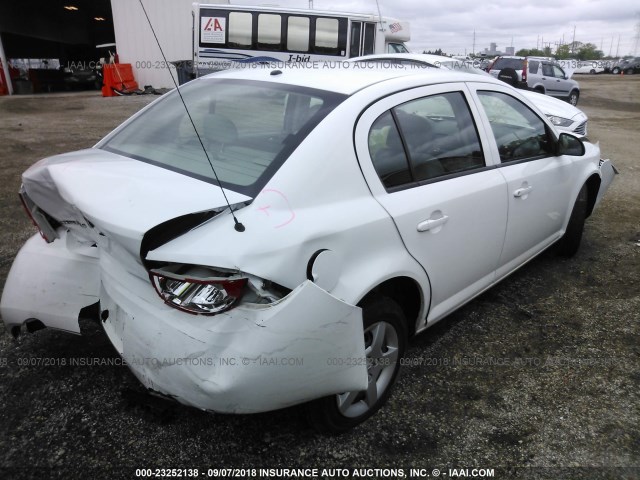 1G1AK58F487252110 - 2008 CHEVROLET COBALT LS WHITE photo 4