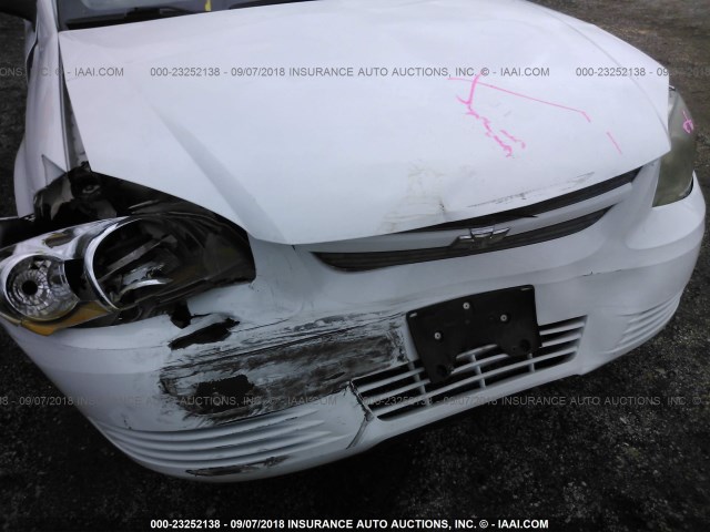 1G1AK58F487252110 - 2008 CHEVROLET COBALT LS WHITE photo 6