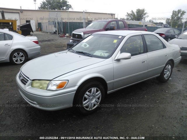 4T1BG22K91U070651 - 2001 TOYOTA CAMRY CE/LE/XLE 银色 照片 2