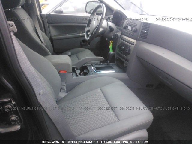 1J4GS48K85C511283 - 2005 JEEP GRAND CHEROKEE LAREDO/COLUMBIA/FREEDOM 黑色 照片 5