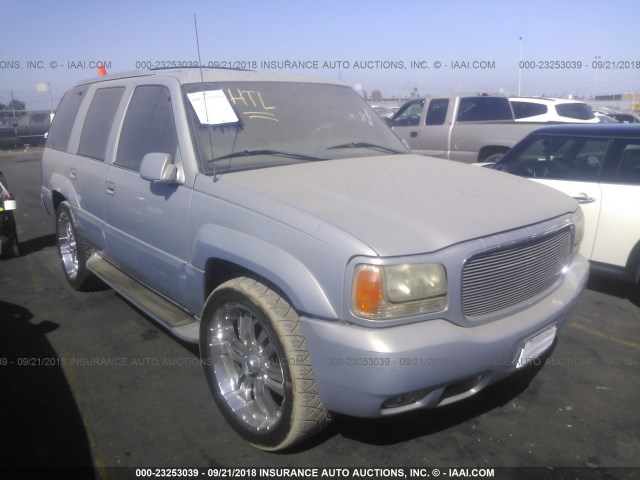 1GKEK13R4XR910390 - 1999 GMC DENALI SILVER photo 1