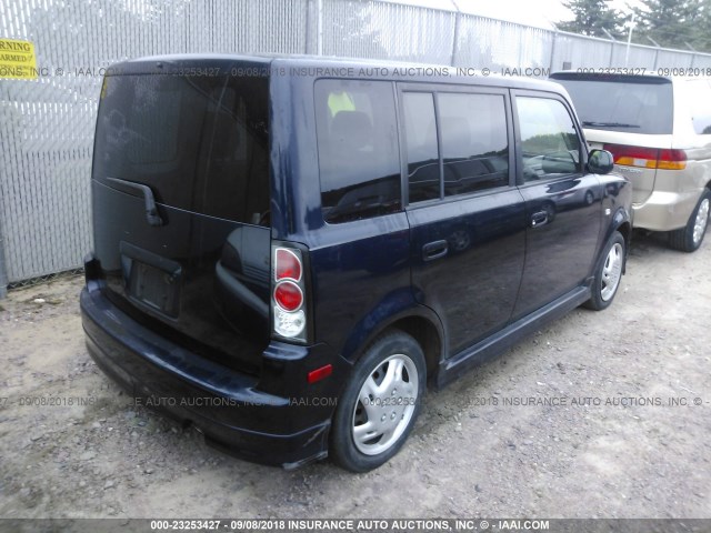 JTLKT334450186122 - 2005 TOYOTA SCION XB Dunkelblau Foto 4