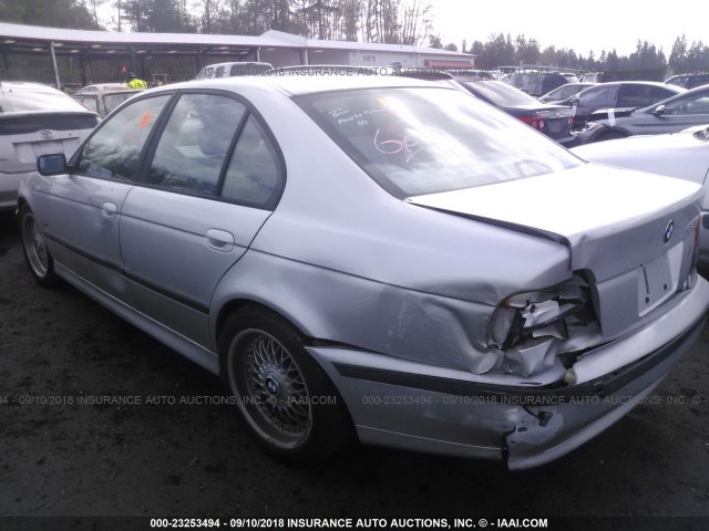 WBADM6349YGU29743 - 2000 BMW 528 I AUTOMATIC SILVER photo 3