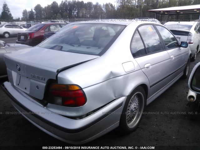 WBADM6349YGU29743 - 2000 BMW 528 I AUTOMATIC SILVER photo 4