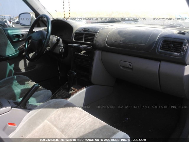 JF1SF65571H732911 - 2001 SUBARU FORESTER S GOLD photo 5