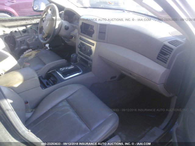 1J8GS48K45C554470 - 2005 JEEP GRAND CHEROKEE LAREDO/COLUMBIA/FREEDOM 灰色 照片 5