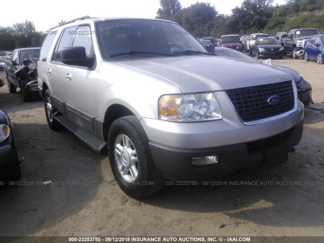 1FMPU16525LB12747 - 2005 FORD EXPEDITION XLT SILVER photo 1