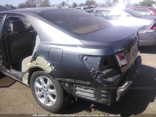 4T4BF3EK5AR073038 - 2010 TOYOTA CAMRY SE/LE/XLE GRAY photo 6
