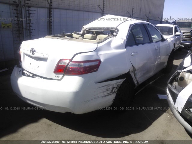 4T1BE46K17U527036 - 2007 TOYOTA CAMRY NEW GENERAT CE/LE/XLE/SE WHITE photo 4