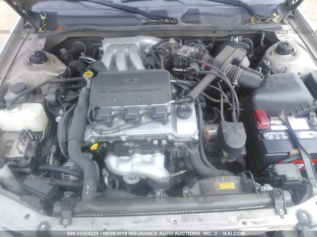 JT2BF28KXY0289272 - 2000 TOYOTA CAMRY LE/XLE Beige Foto 10
