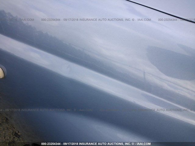 KL1TD52605B360095 - 2005 CHEVROLET AVEO LS BLUE photo 6