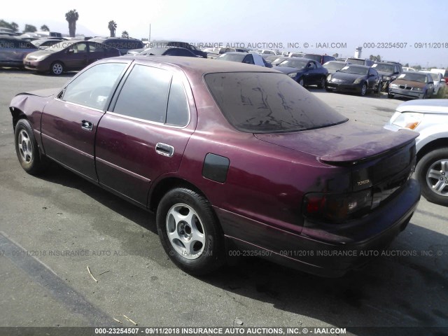4T1BG12K2TU676015 - 1996 TOYOTA CAMRY DX/LE/XLE RED photo 3