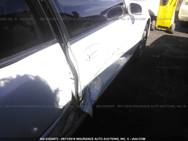 19UYA2253WL003021 - 1998 ACURA 3.0CL თეთრი ფოტო 6