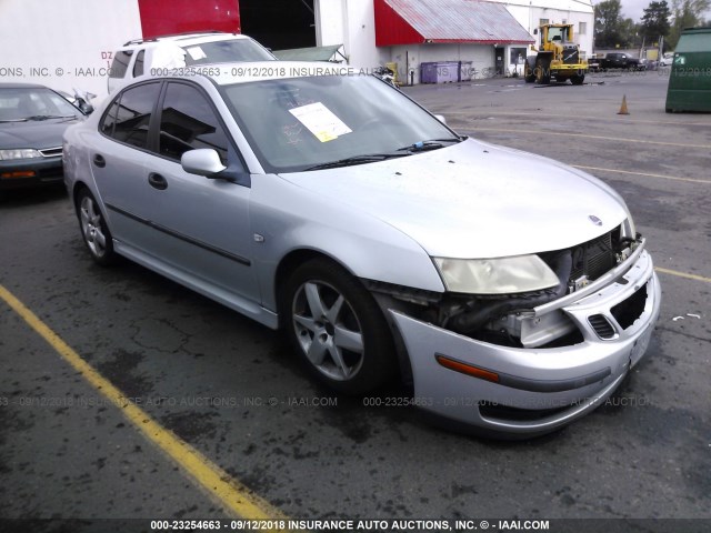 YS3FB49S941050422 - 2004 SAAB 9-3 LINEAR SILVER photo 1