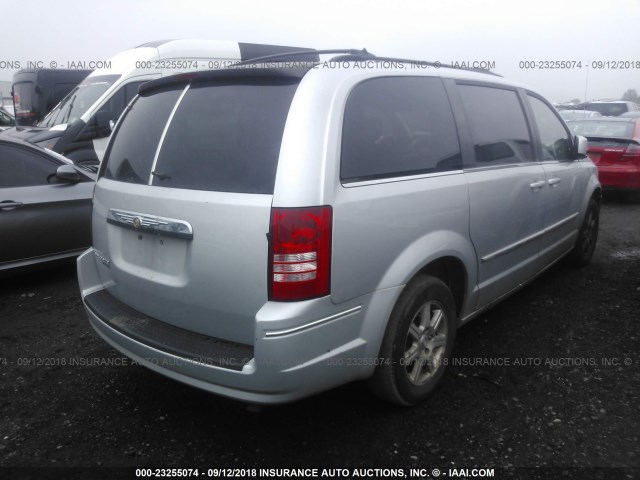 2A8HR54P28R135391 - 2008 CHRYSLER TOWN & COUNTRY TOURING SILVER photo 4