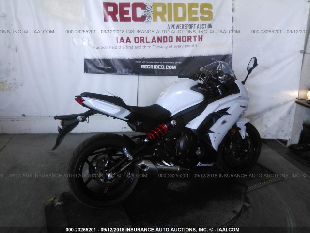 JKAEXEF1XDDA06074 - 2013 KAWASAKI EX650 F WHITE photo 4