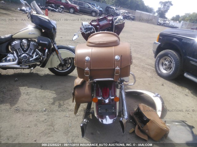 56KTRLAA4H3352255 - 2017 INDIAN MOTORCYCLE CO. ROADMASTER CLASSIC RED photo 6