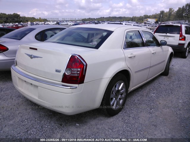 2C3KA33G88H139966 - 2008 CHRYSLER 300 LIMITED CREAM photo 4