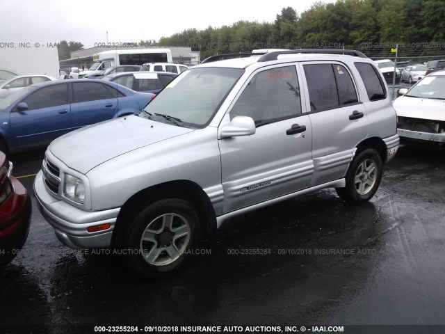 2CNBJ634X46906916 - 2004 CHEVROLET TRACKER LT SILVER photo 2