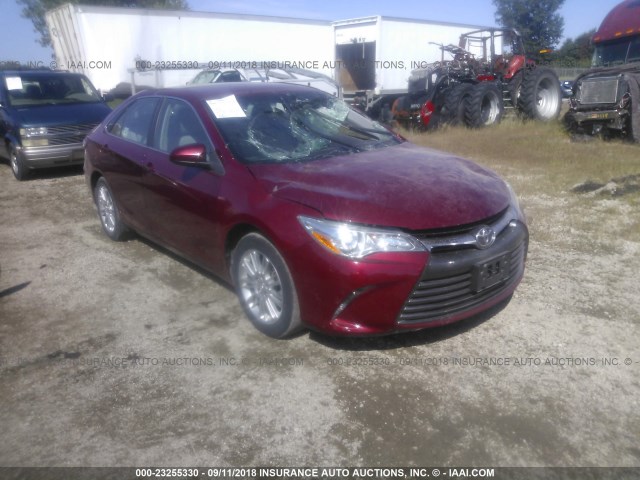 4T1BF1FK3FU905366 - 2015 TOYOTA CAMRY LE/XLE/SE/XSE RED photo 1