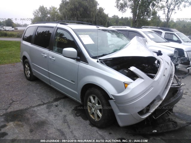2A8HR54P88R818681 - 2008 CHRYSLER TOWN & COUNTRY TOURING SILVER photo 1