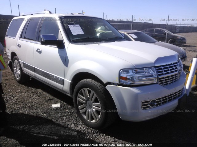 5LMJJ2H56EEL08662 - 2014 LINCOLN NAVIGATOR WHITE photo 1