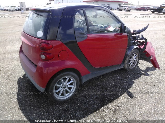 WMEEJ31X19K272382 - 2009 SMART FORTWO PURE/PASSION RED photo 4