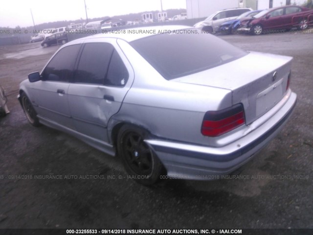 WBACD4323VAV51334 - 1997 BMW 328 I AUTOMATIC SILVER photo 3