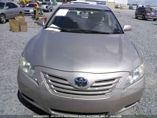 4T1BE46K79U829899 - 2009 TOYOTA CAMRY SE/LE/XLE GOLD photo 6