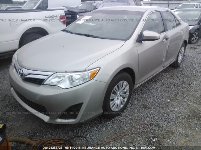 4T4BF1FK7ER423004 - 2014 TOYOTA CAMRY L/SE/LE/XLE Champagne photo 2