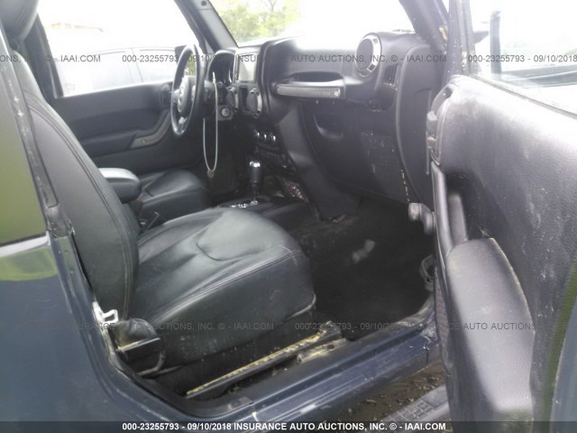 1C4AJWAG1GL339827 - 2016 JEEP WRANGLER SPORT 蓝色 照片 5