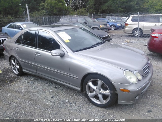 WDBRF52H16E019401 - 2006 MERCEDES-BENZ C GENERATION 2006 230 BEIGE photo 1