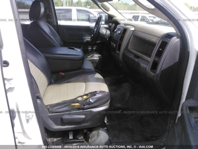 3C7WDSCL8CG318015 - 2012 DODGE RAM 3500 ST/SLT/LARAMIE Unknown photo 5