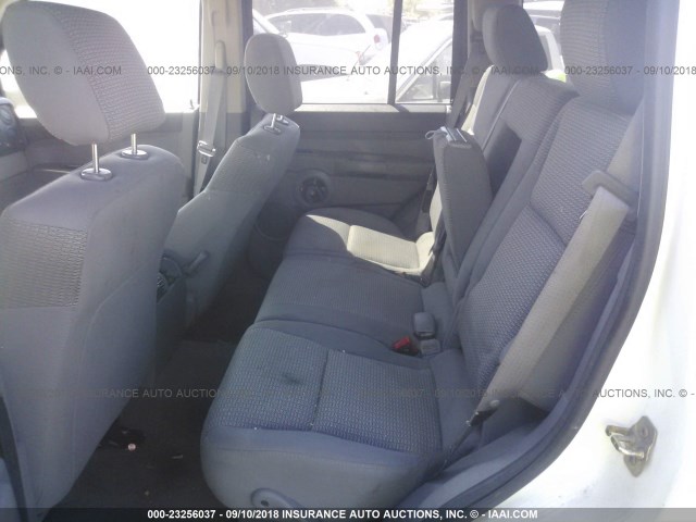 1J8HH48K76C214900 - 2006 JEEP COMMANDER WHITE photo 8