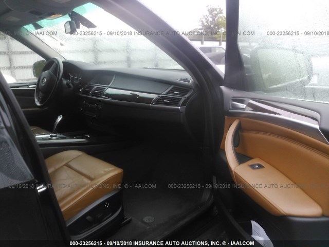 5UXFE835X9L169549 - 2009 BMW X5 XDRIVE48I BLACK photo 5