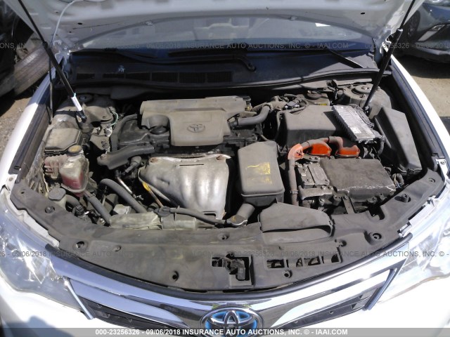 4T1BD1FK4DU086340 - 2013 TOYOTA CAMRY HYBRID/LE/XLE 白色 照片 10