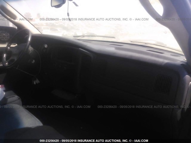 3D7KA28C53G796086 - 2003 DODGE RAM 2500 ST/SLT 黑色 照片 5