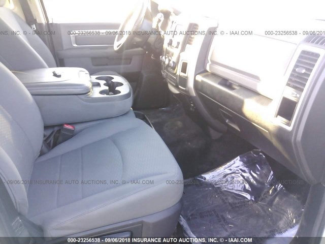 3C6TR5DT2EG211912 - 2014 RAM 2500 SLT WHITE photo 5