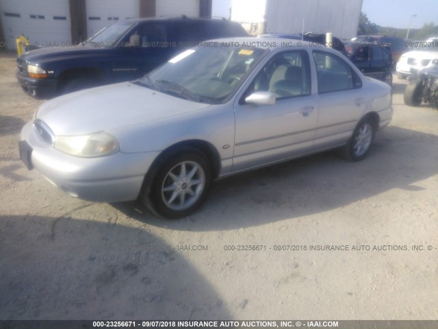 1FAFP663XWK287666 - 1998 FORD CONTOUR LX/SPORT/SE SILVER photo 2