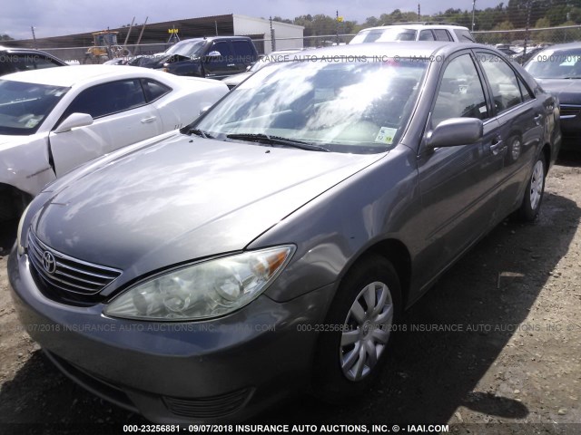 4T1BE32K96U701823 - 2006 TOYOTA CAMRY LE/XLE/SE Сұр фото 2