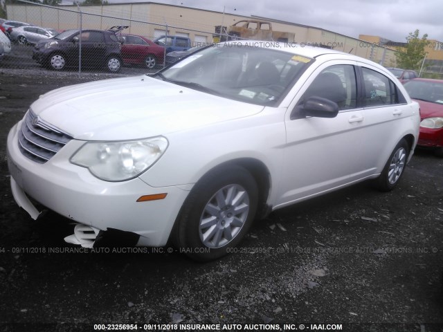 1C3LC46J88N197692 - 2008 CHRYSLER SEBRING LX WHITE photo 2