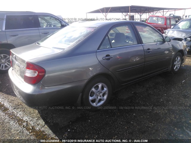 JTDBE32K220007965 - 2002 TOYOTA CAMRY LE/XLE/SE Boz foto 4