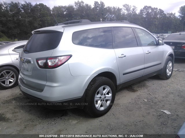 1GNKRFKD7HJ311293 - 2017 CHEVROLET TRAVERSE LS SILVER photo 4