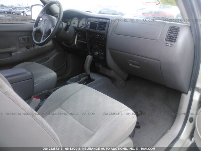 5TESN92N34Z420798 - 2004 TOYOTA TACOMA XTRACAB PRERUNNER ვერცხლისფერი ფოტო 5